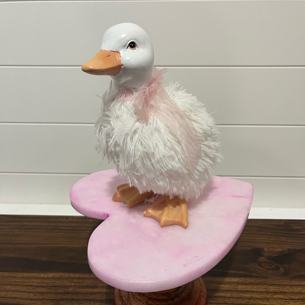 Easter Duck Decor